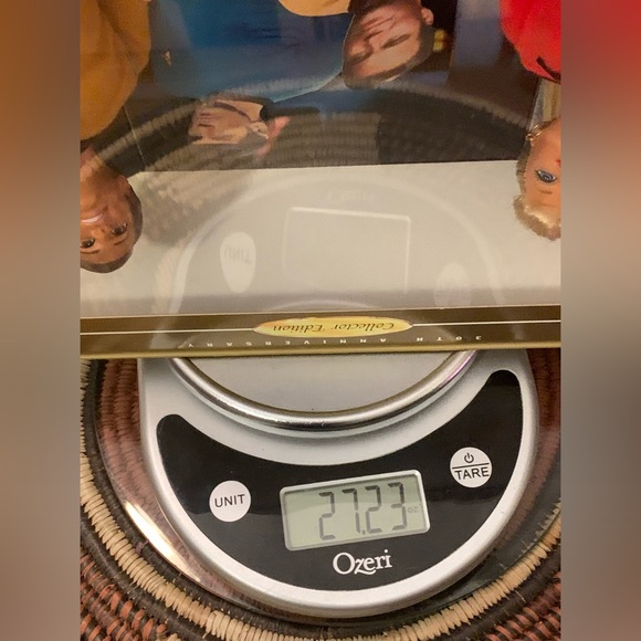 Barbie & Ken ~ Star Trek Gift Set - Picture 7 of 7